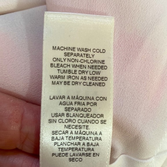 WHBM peach watercolor floral dress with cute pleated bell sleeves - Picture 9 of 9